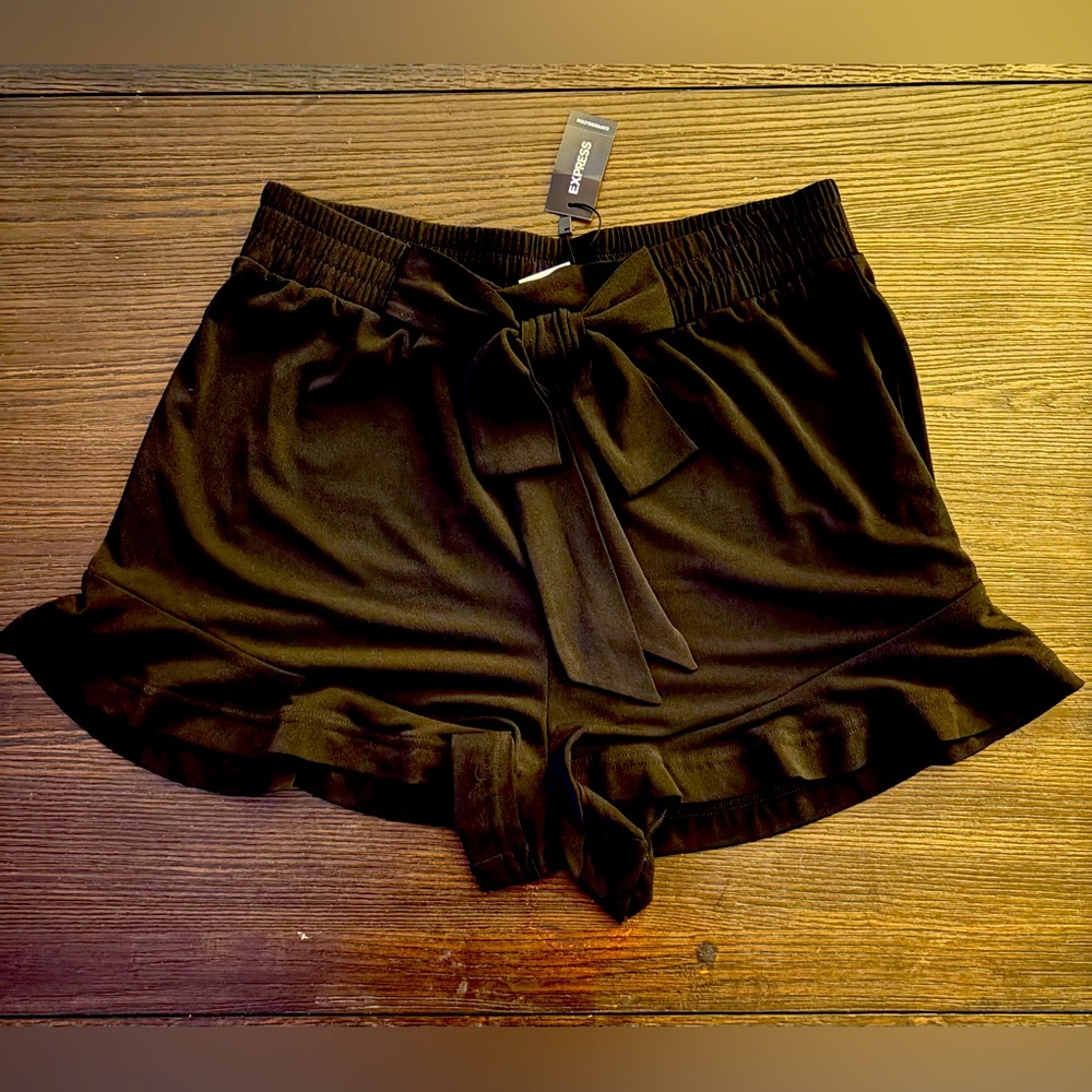 NEW Black Express Women's Shorts